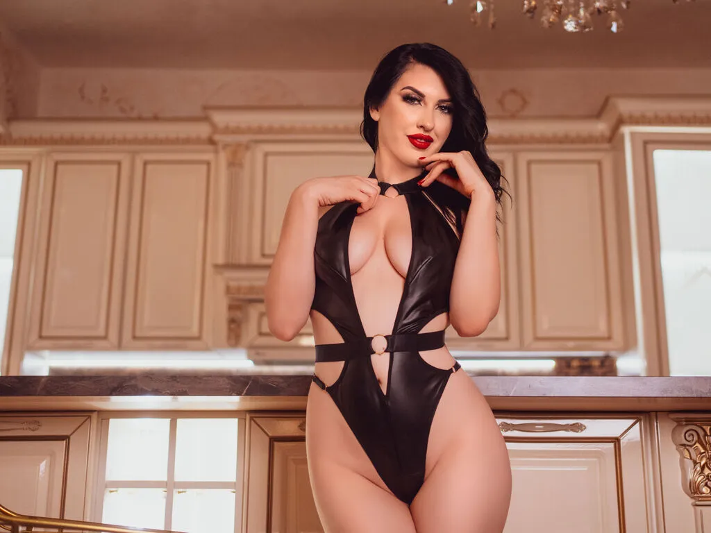 ChloeRydes – webcam model profile photo
